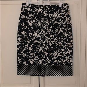 New York and Company Pencil Skirt